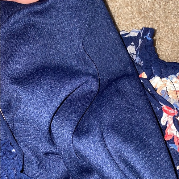 Blouse - Picture 8 of 8